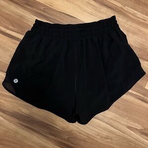 Lululemon Hotty Hot Short High Rise 2.5” Black Size 6 New Without Tags